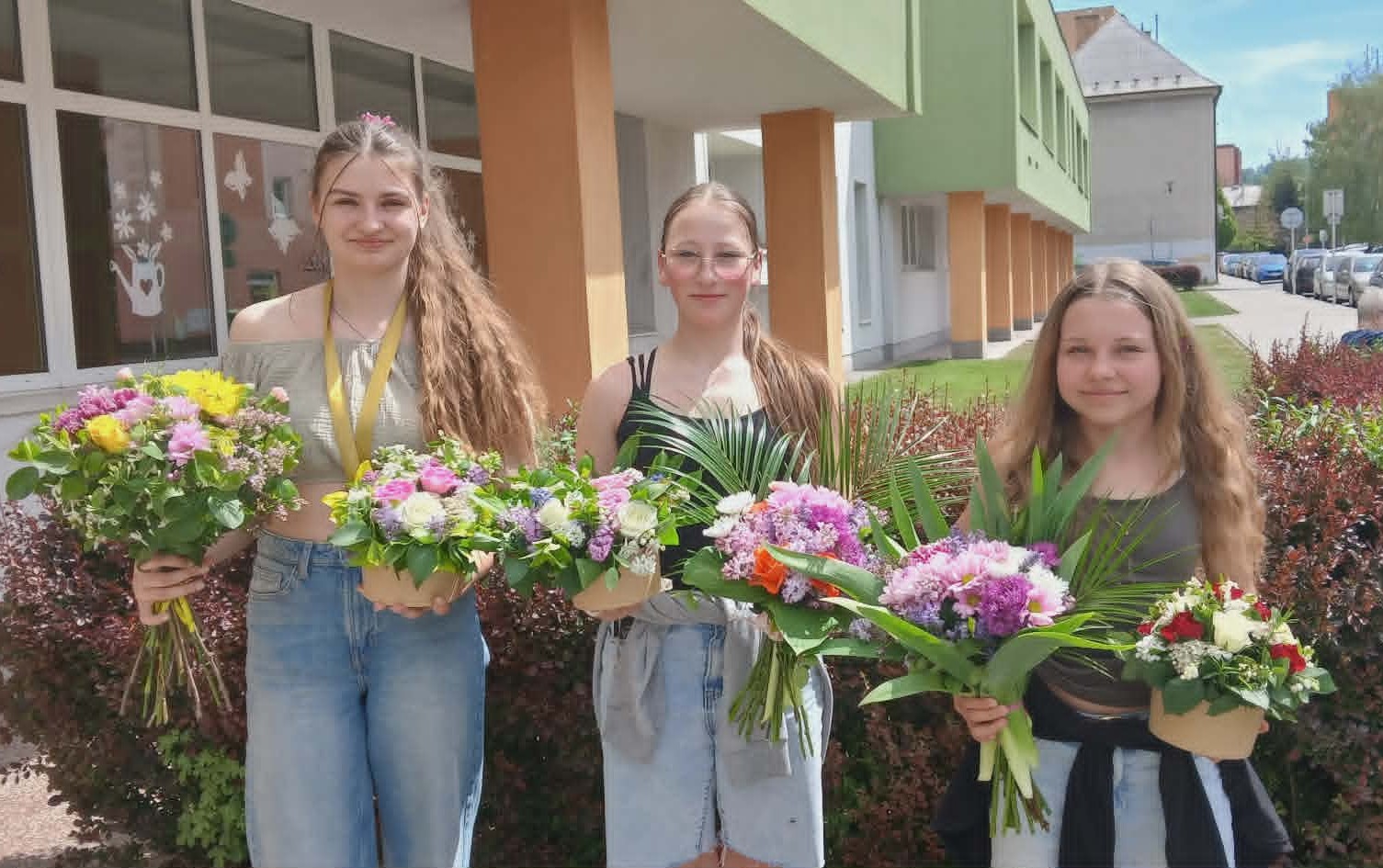 Velký úspěch naší školy ve floristické soutěži!