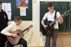 423327651_941557390997895_3272566357056020258_n