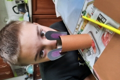 Gábinek vyrábí zajíčka